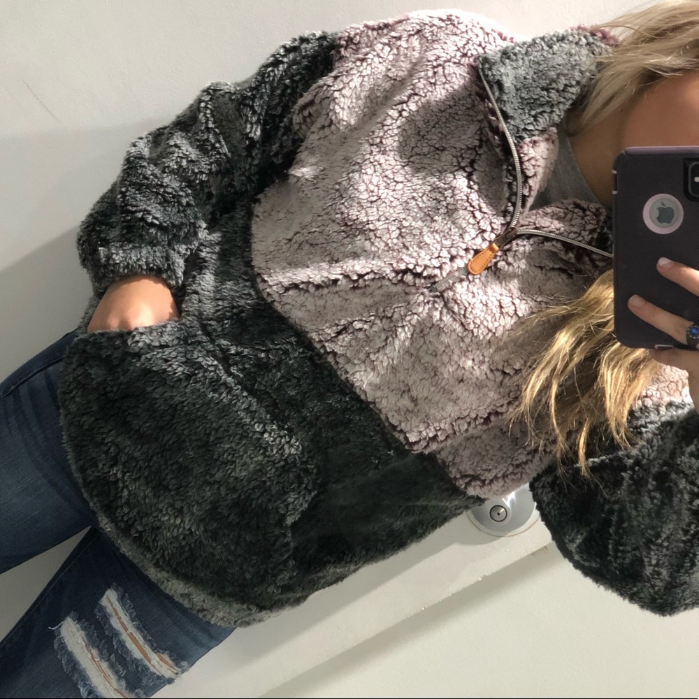 SOLD OUT‼️‼️NWT Sherpa pullover
